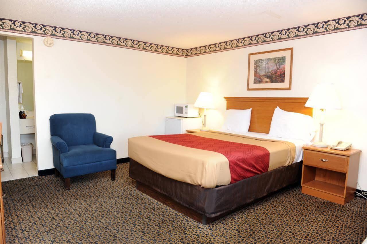 Gateway Inn Templeton Ngoại thất bức ảnh