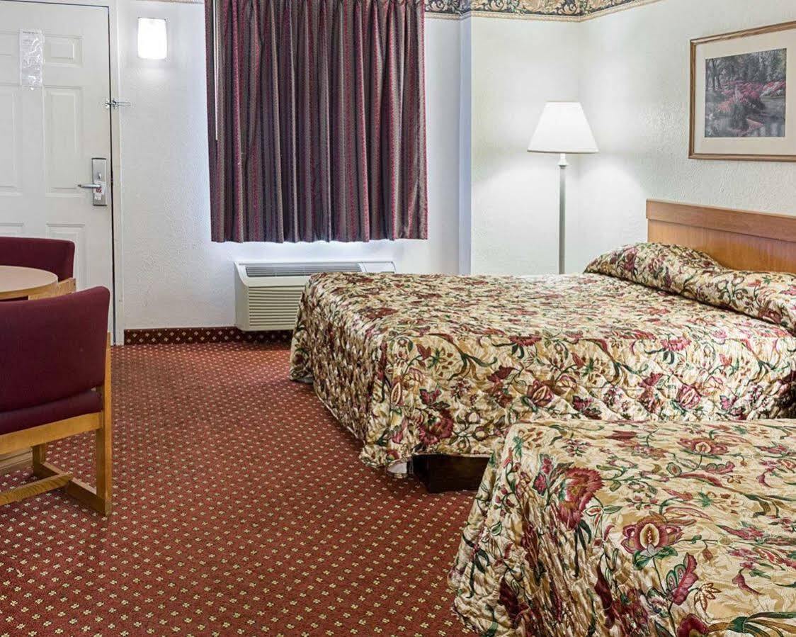 Gateway Inn Templeton Ngoại thất bức ảnh